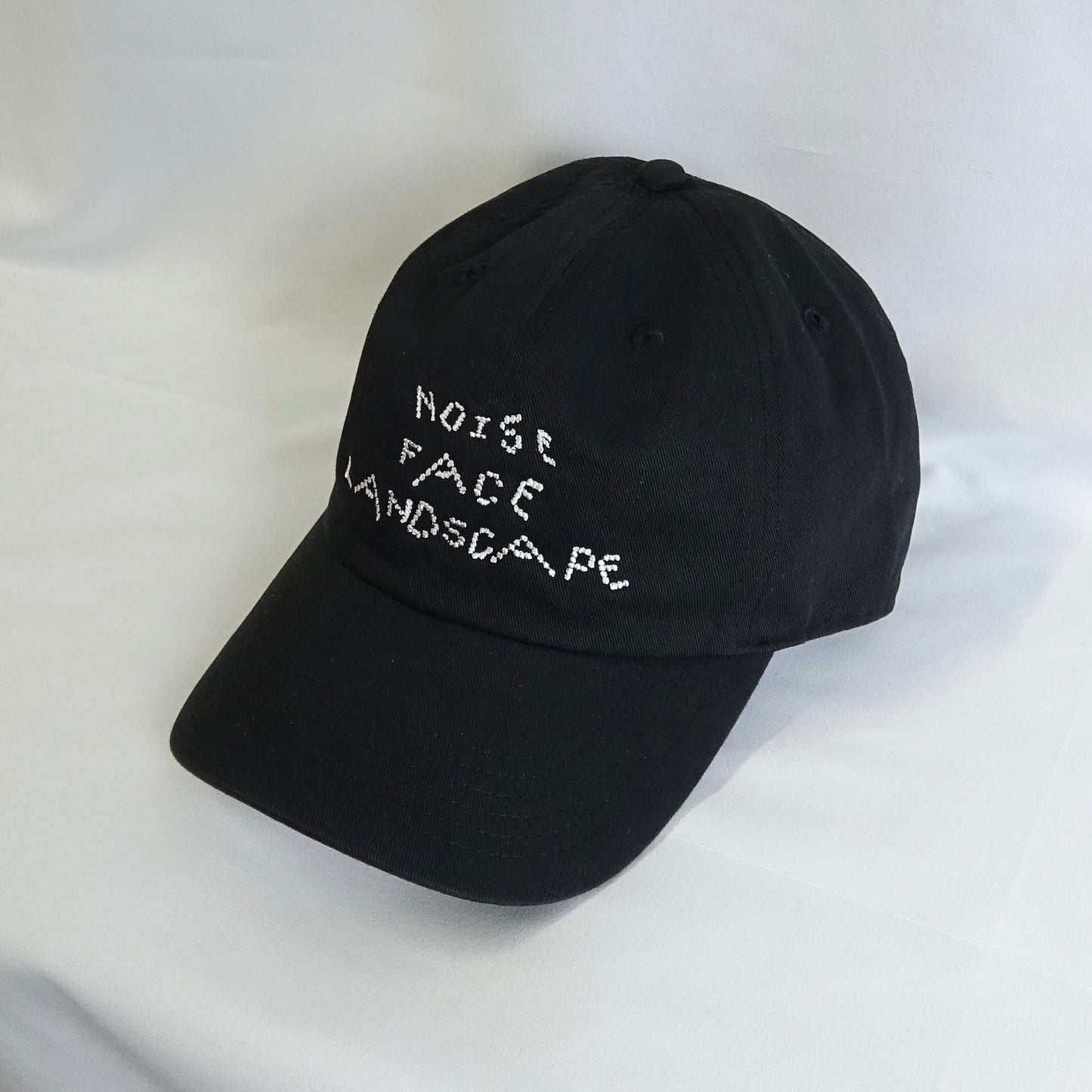 NOISE FACE LANDSCAPE CAP