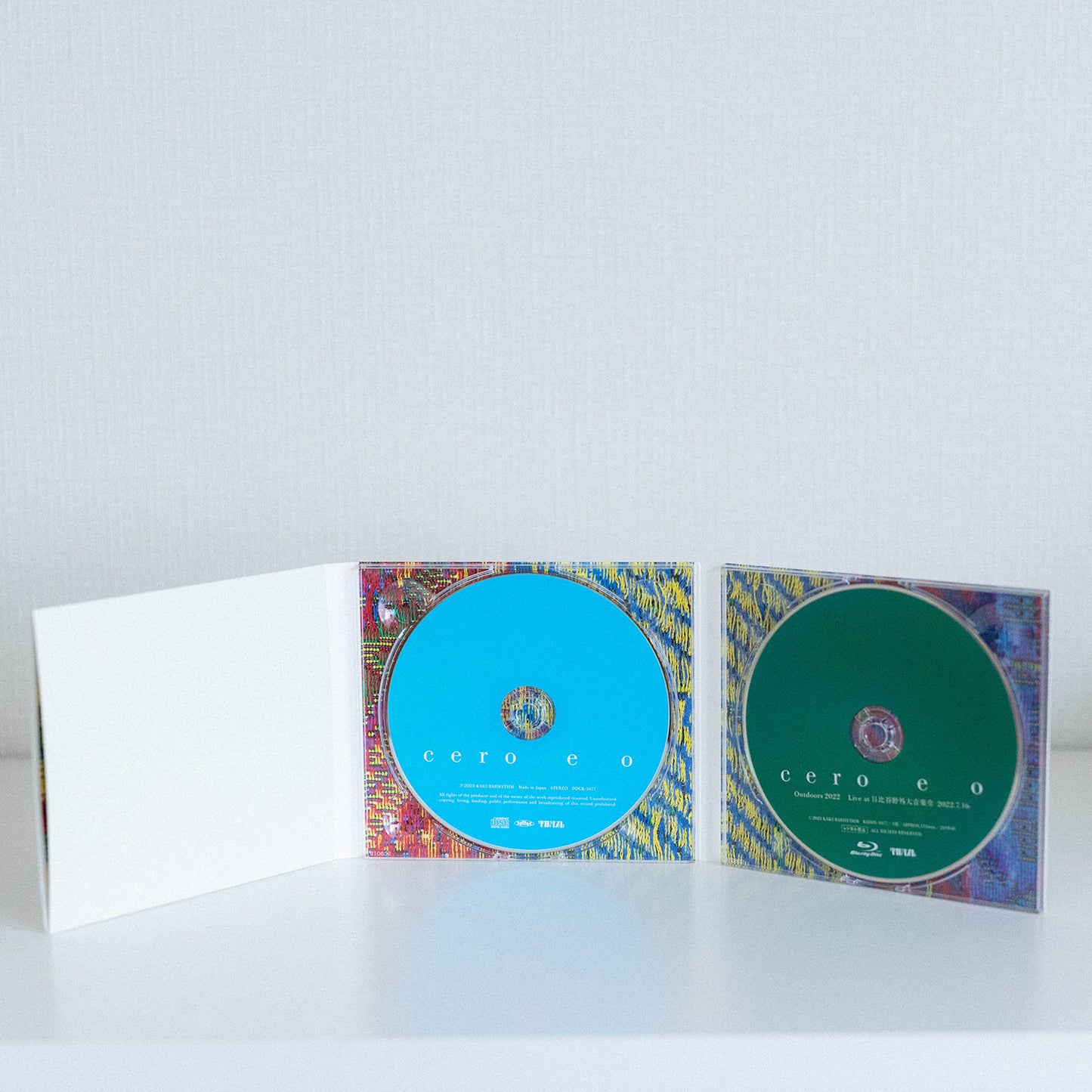 e o（生産限定CD + Blu-ray）